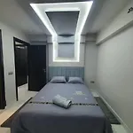Kech Vacations Friendly 2 Bedroom Luxury Apartment