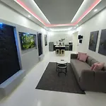 Kech Vacations Friendly 2 Bedroom Luxury Apartment